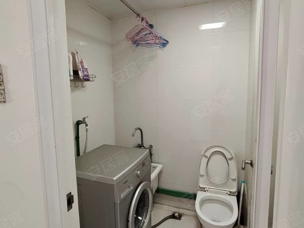 女生合租万博茂业市第二医院人民政府竞秀公园乐凯小学