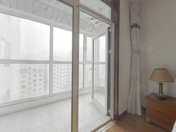 唐岛湾 千禧龙花园 精装套三 家电家具齐全 南北通透,黄岛租房-青岛58