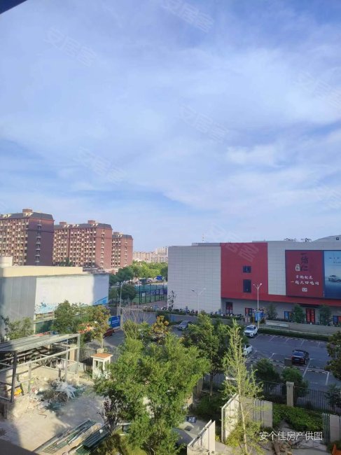 万达海之心 141平  145万  毛坯