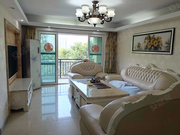 深圳龙岗龙城国际欧景城欧景城 4室2厅2卫 4500.