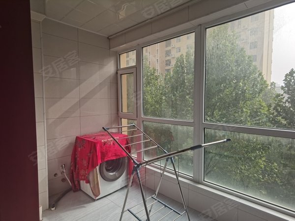 邯郸永年县太极广场时代广场时代广场2居室包物业,家具家电齐全!