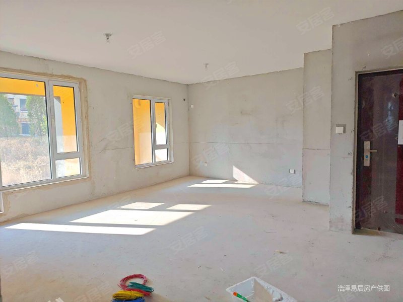 新品永新华府套三双卫一楼带院双卫格局有电梯随时看房