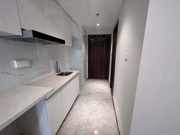 精装 鲁商天街  拎包入住  随时看房出租房源真实图片