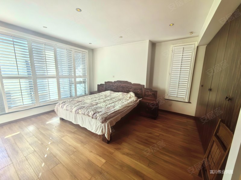 富川力荐中体奥林匹克联排别墅边户南北通透