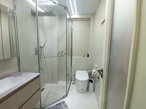 金华东阳横店横店南江府南江府高楼层边套3室，奶油风装修，包物业宽带费，看房有密码出租房源真实图片