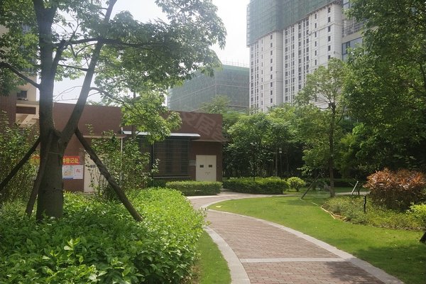不足,新城际广场怎么样,新城际广场周边房产中介经纪人评价-厦门安居
