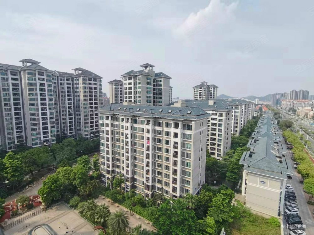 景湖名郡4房150方