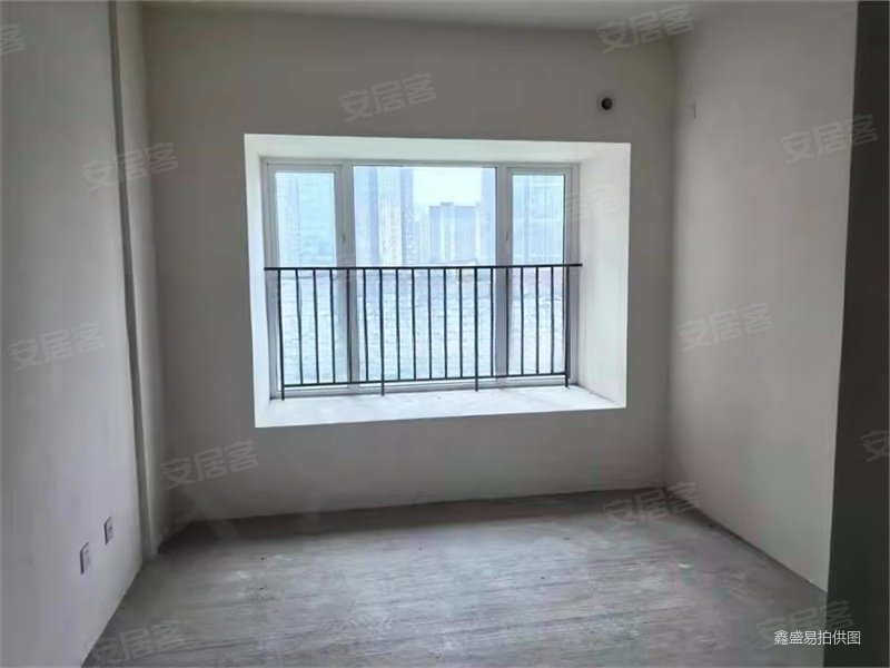 首创天禧68 96丸 临近龙湖三千集购物广场  仅契税