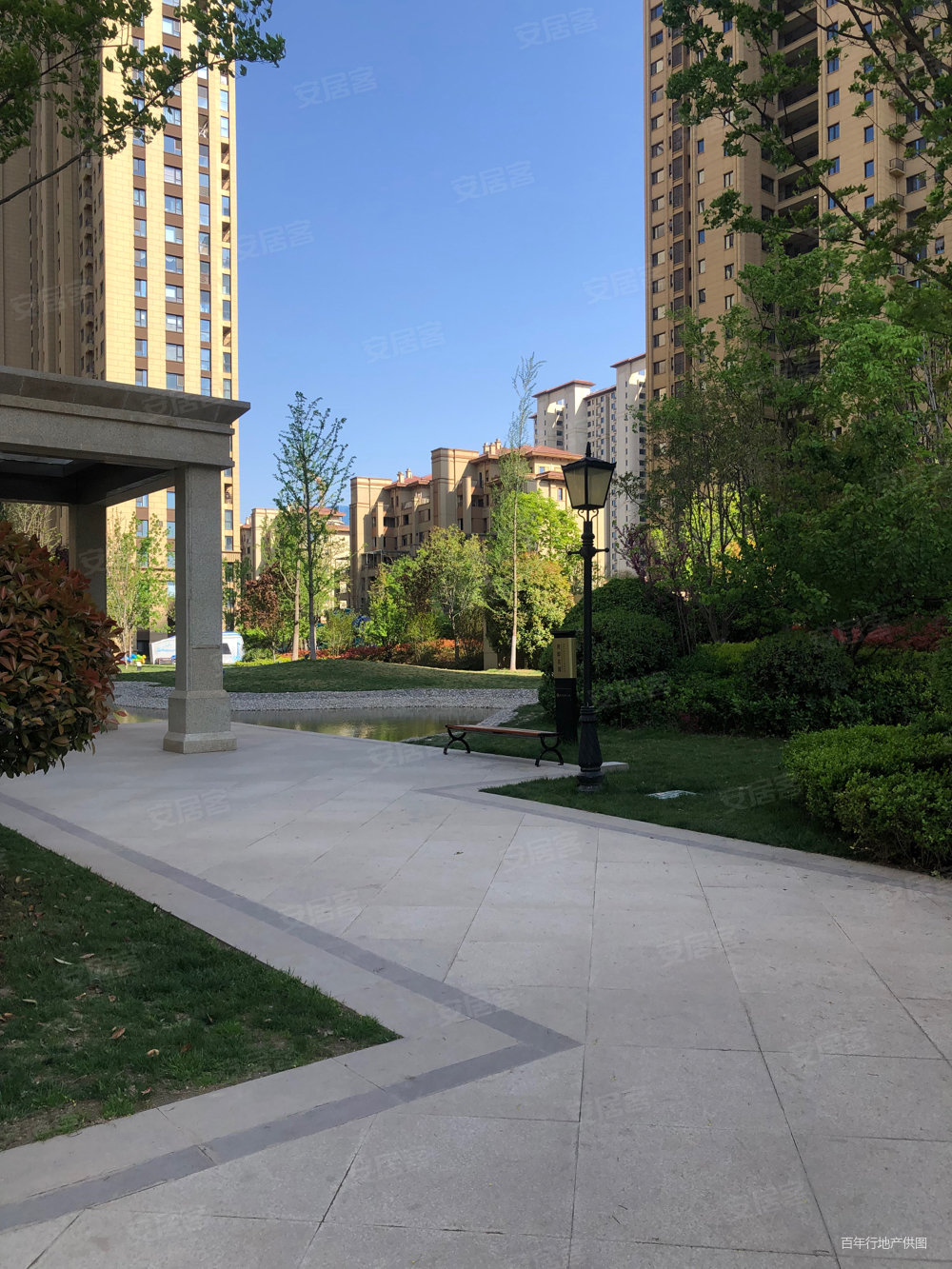 地铁口 毛坯三室 南北通透 三面朝南 户型方正 满二,绿地璀璨天城二手