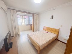 上海浦东金杨新村近地铁,南北通透,看房有钥匙,近金桥国际,随时拎包入住!出租房源真实图片