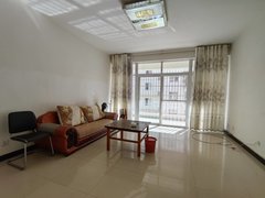 红河开远开远城区车位充足生活方便户型方正出租房源真实图片