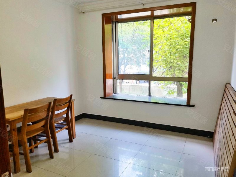 楼层好,户型好,价格厚道,阳光充足,精装自住,中环便利,嘉和苑(昆山)