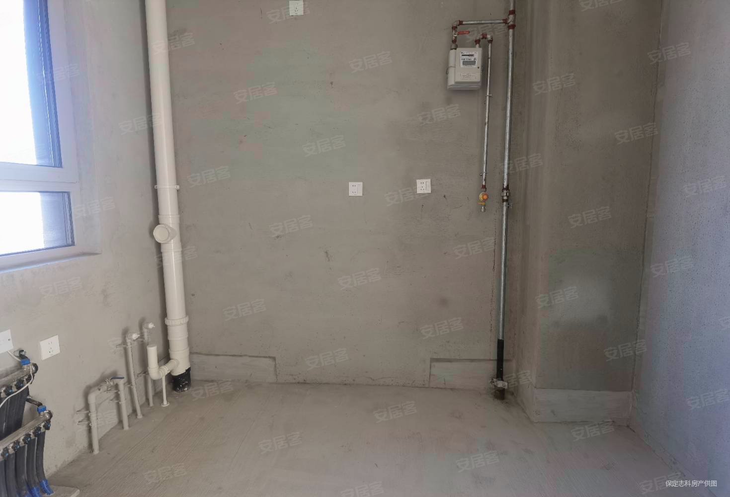 御景风荷3室2厅2卫133.64㎡南北119.8万