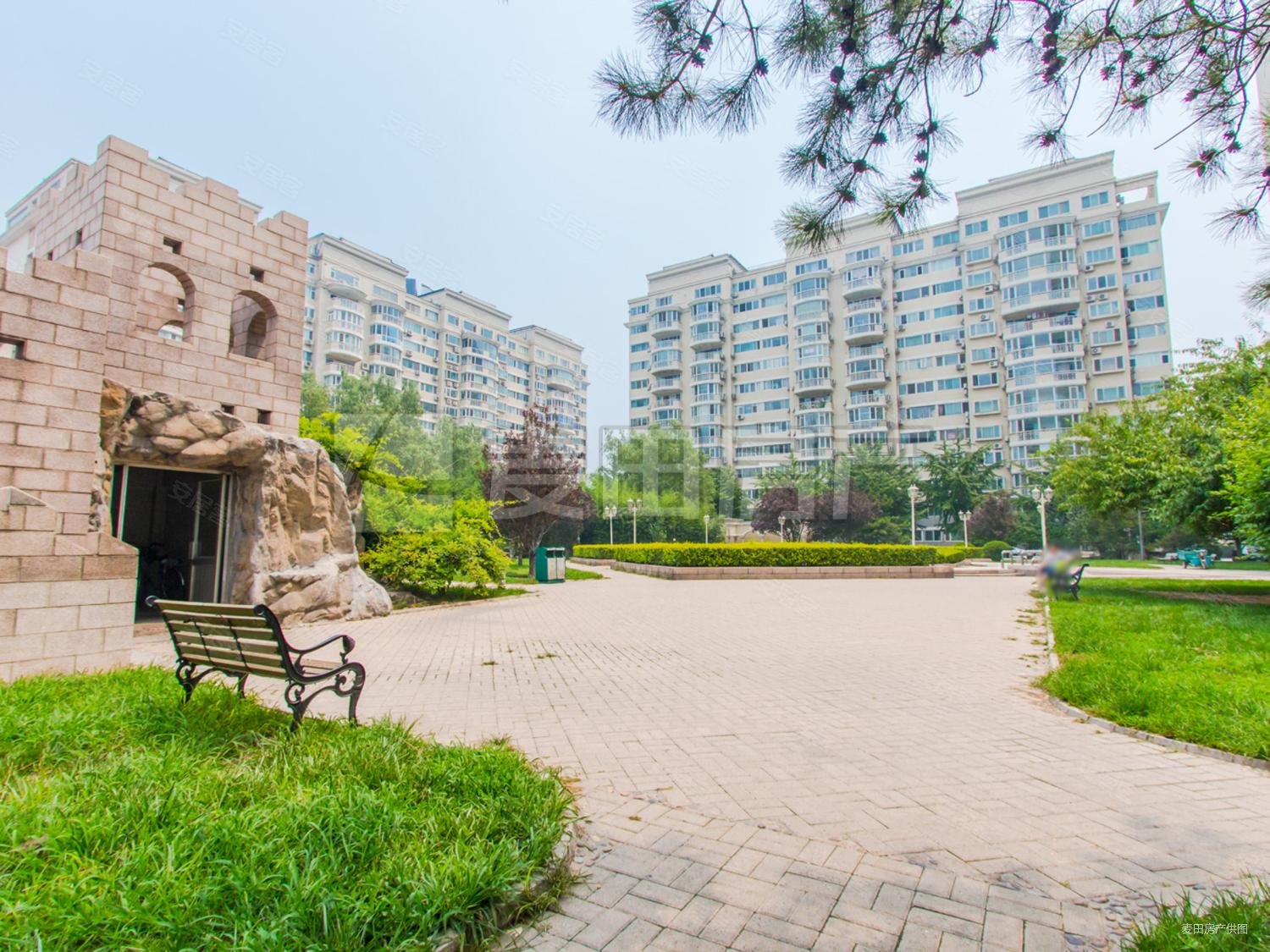 国展力鸿花园高层东南三居百变户型全明格局