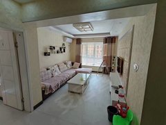 喀什喀什市喀什城区东城区 喀什花园电梯两居室 带空调拎包入住 随时可看房出租房源真实图片