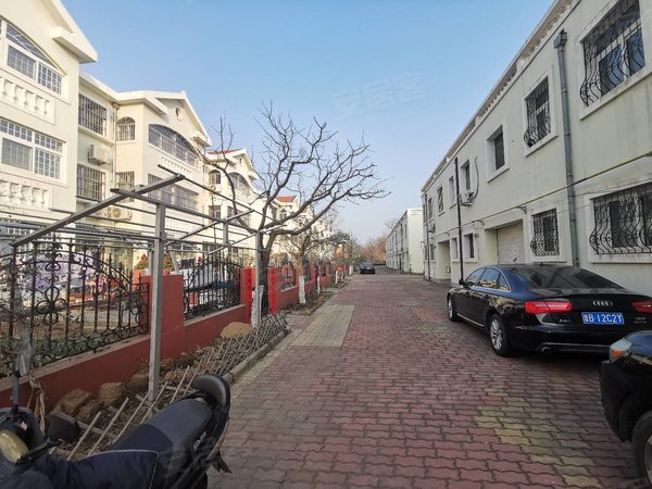 青岛莱西水集宏远滨河新村(别墅)滨河新村别墅  精装 家电齐全  办公