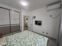 丹东元宝新柳步行街九道啤酒厂附近 电梯9楼 精装一室 包取暖物业 拎包住有空调出租房源真实图片