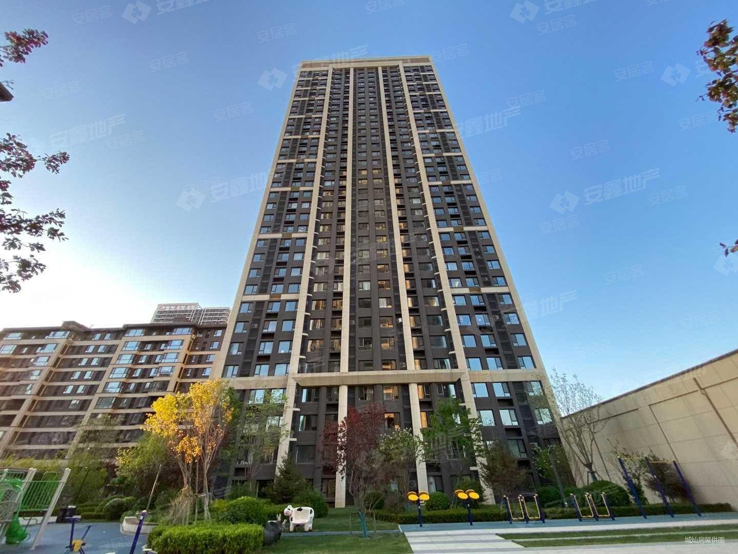 体育新城两室一厅没住过精装南北通透人车分流封闭小区