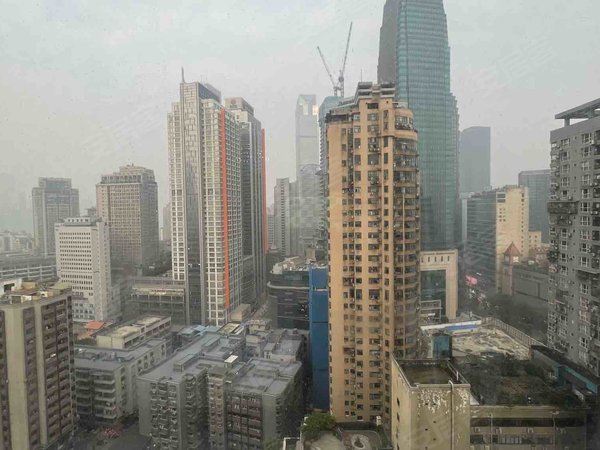 重庆渝中解放碑日月光解放碑1号解放碑较场口 得意世界精装一室 家电