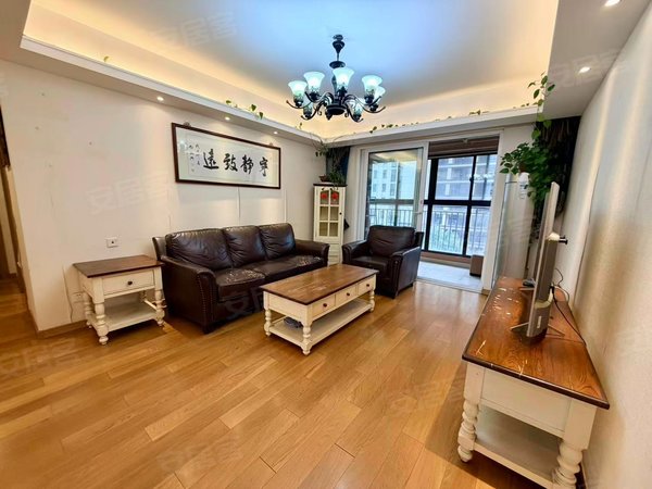 苏州吴中木渎香格里花苑(东区)香格里花苑(东区) 精装修 电梯房 通风好出租房源真实图片