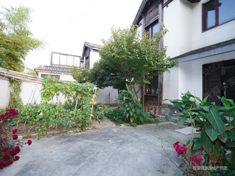 真正的独栋别墅,不是合院,带600平大,太湖黄金水岸(别墅)二手房,800万