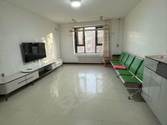 阿拉尔幸福路国际商贸城付款自由 家具家电全新 户型好 2室2厅 急租出租房源真实图片