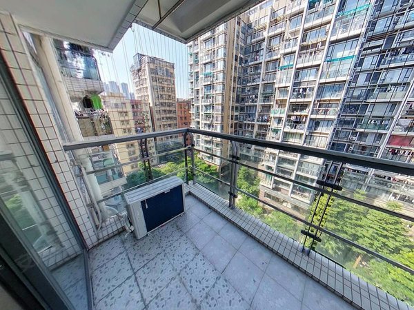 深圳龙岗坂田阳光第五季光雅园10号线地铁口,精装修电梯3房,拎包入住