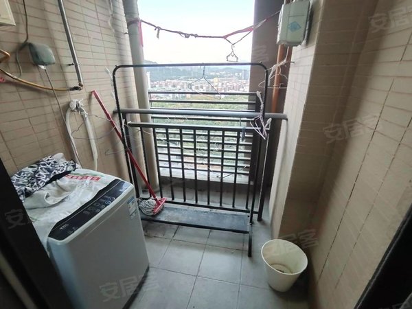 深圳宝安流塘流塘阳光流塘阳光 公寓精装2房 全齐家电 看花园 正地铁