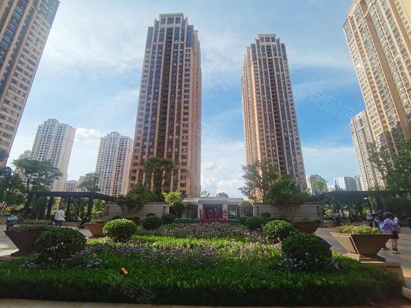 昆明官渡海伦国际海伦国际依云郡世纪城海伦国际精装3房 拎包入住出租