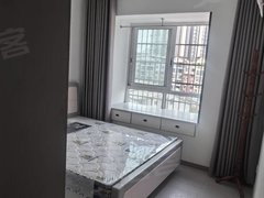 巴中巴州老城天祥广场电梯独立卫生间单间出租。家具家电齐全可短租月付出租房源真实图片