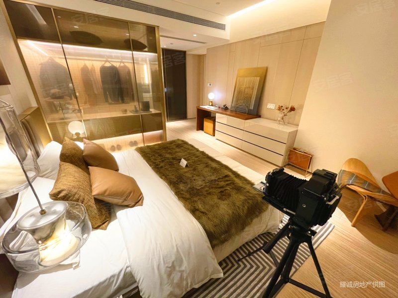 服务式公馆(115个急出)全款包税~软装新配~带车位,世龙公馆二手房,170