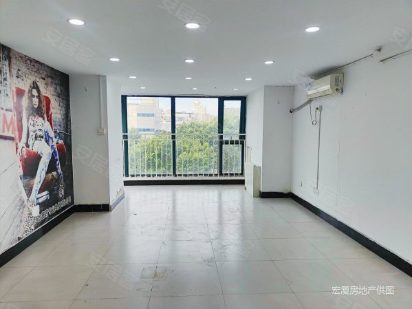 临街玄武湖随时看房,先锋广场二手房,65万,2室1厅,1卫,35平米-南京