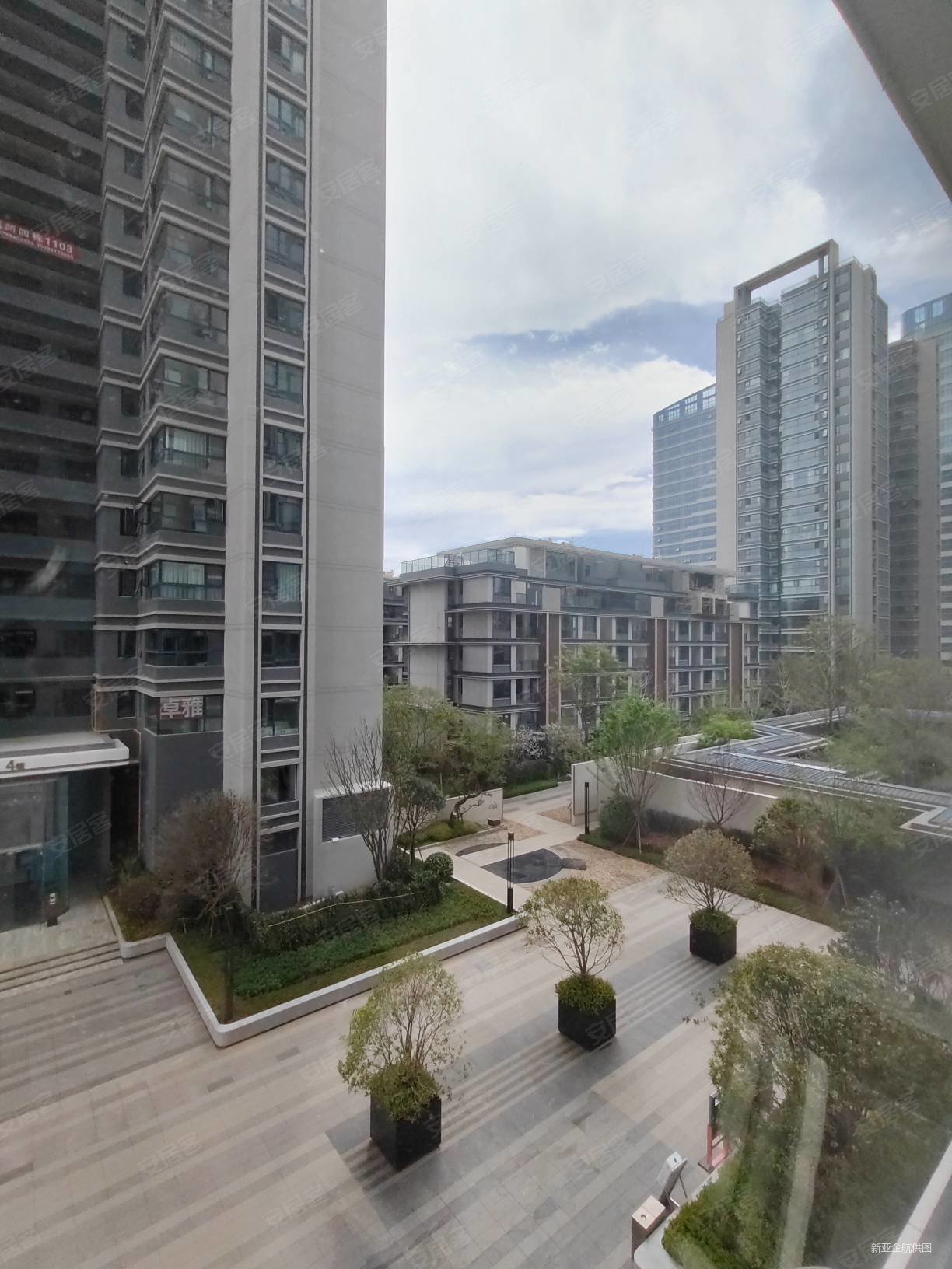 西北新城吾悦广场地铁口精装东原印江山一手现房价格112随时看