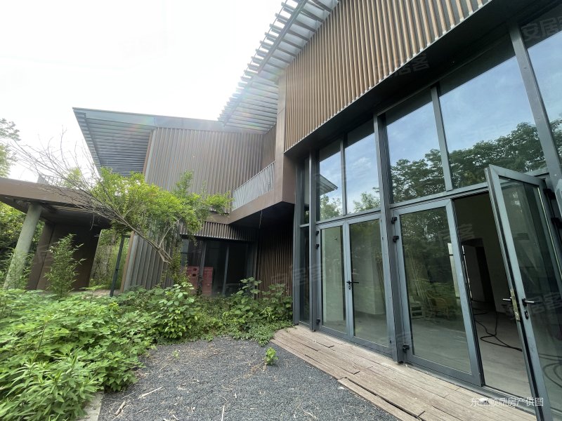 有钥匙 挑高客厅 500平花园 证大九间堂别墅独栋 纯毛胚