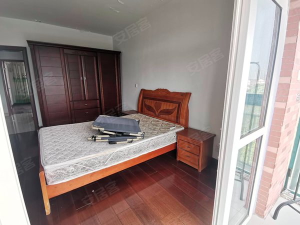 无锡惠山长安吉星家园包物业费,包宽带,电梯大2房出租,家具家电全.