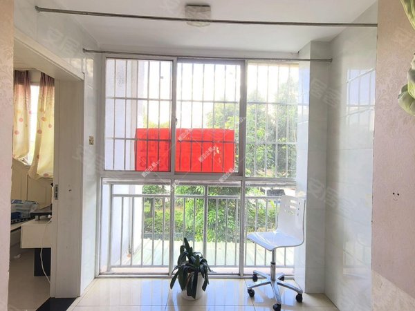 楚雄楚雄市开发区金色花园彝人古镇旁全新精装1200元月,家具家电齐全