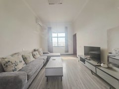 当阳长坂路当阳城区南正街11院内五楼，租金1000月，押金两千，年租半年付出租房源真实图片