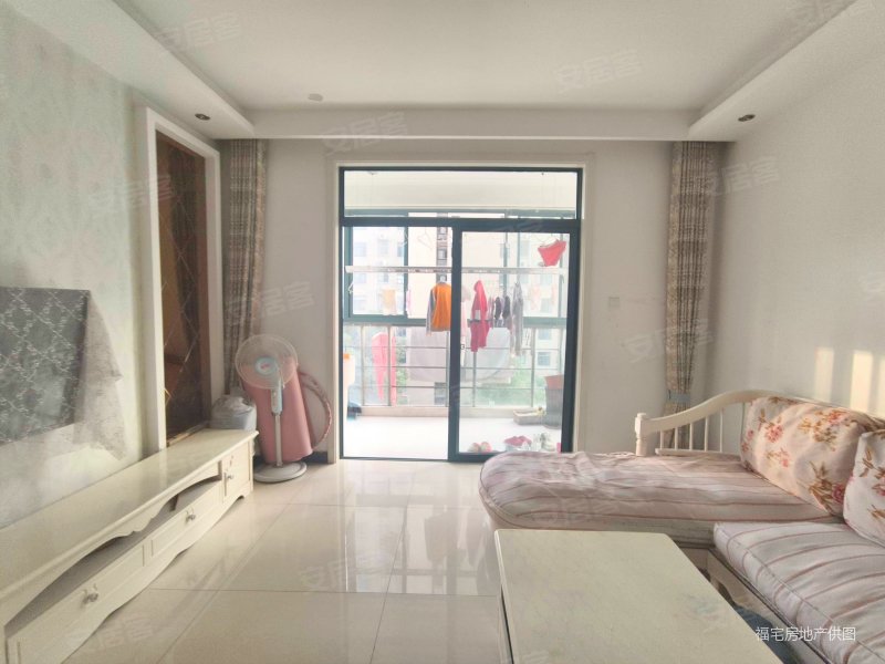 急售!政务区颐园世家自住两房 采光好,位置安静,奥体天鹅湖