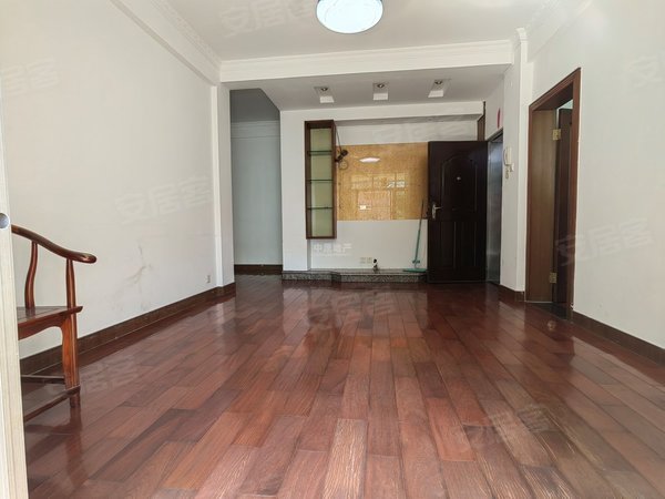 深圳罗湖水库宝龙苑粤海新村楼层好大三房有匙即看拎包入住出租房源