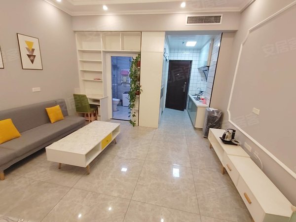 庆阳西峰西峰城区帝景苑四中附近,精装公寓,冰箱,洗衣机齐全,可做饭!