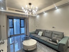 眉山东坡东门口28岁帅小伙一夜逆袭高富帅 只因他果断拿下这套精装大套二！出租房源真实图片