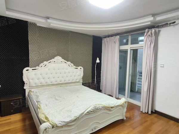 盐城盐都万达广场八菱华庄万达附近丨八菱华庄丨联排别墅丨可做5房三