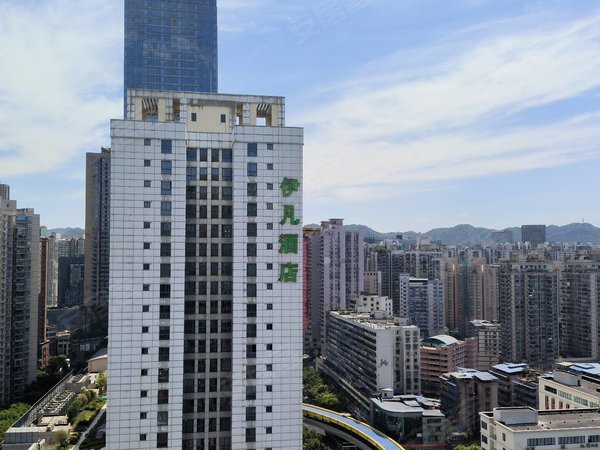 重庆南岸南坪西路上海城南坪上海城 精装三房 拎包入住 带两个外阳台
