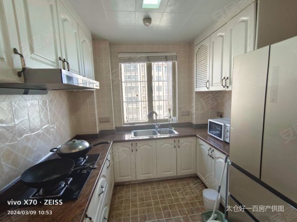 房东诚心出售金仓华府101平3房1卫电梯好楼层120w