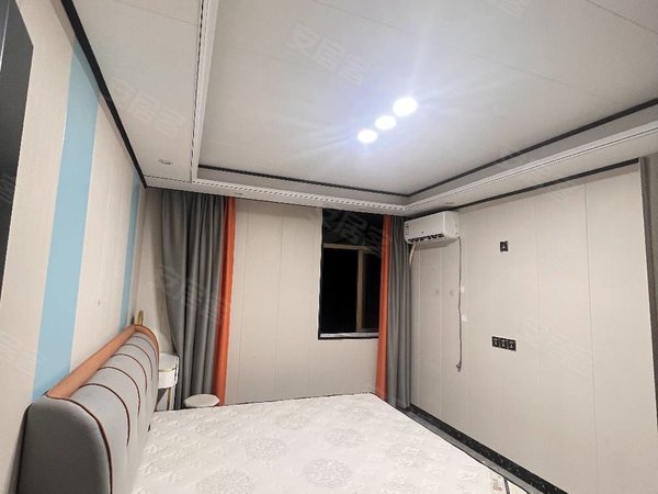 金华浦江县市中心江南新村一区大桥南路18号华婷公寓，两室一厅带阳台出租出租房源真实图片