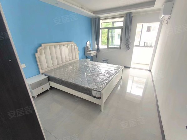 苏州沧浪双塔苏大北小区1号线 地铁旁 精装两室 近苏大 小区环境很好