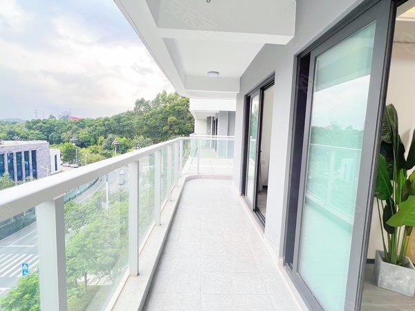 广州黄埔萝岗乐景苑萝岗香雪全新小区豪华三房直租,超大阳台,民用水电