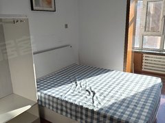 长春高新电台街无中介F!卫星路前进西街公共卫浴南向次卧石墙实图精装修出租房源真实图片