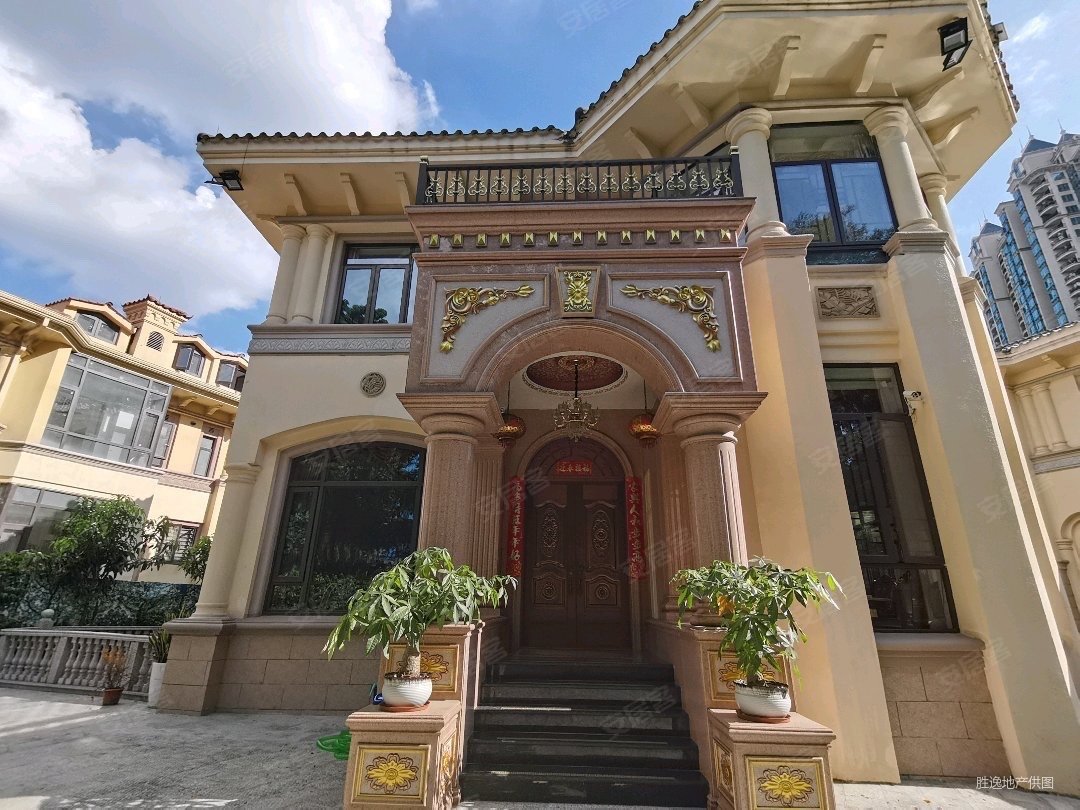 恒大御景半岛别墅