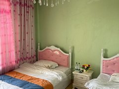 嘉峪关镜铁水晶街怡景苑小区 3室2厅2卫出租房源真实图片